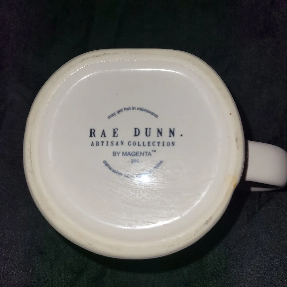 Excellent Condition Rae Dunn Coffee Cup~Mug~Red Milk~Christmas~Santa Cup